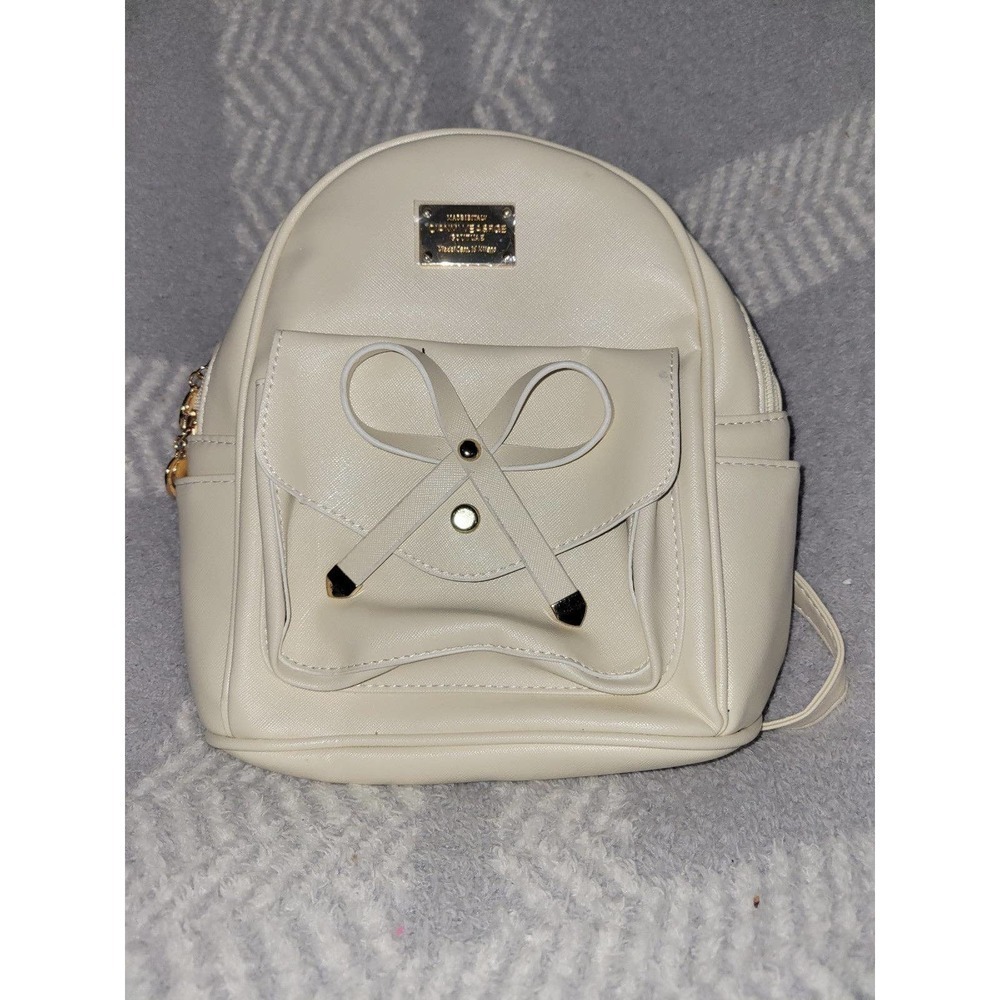 backpack purse